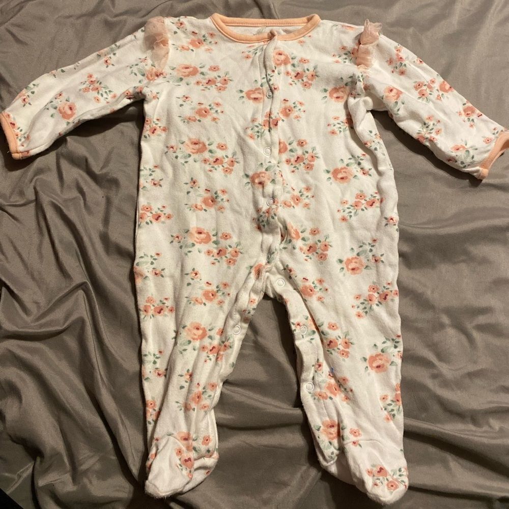 Kyle & Deena 6-9M Baby Girl Floral Snap Footie